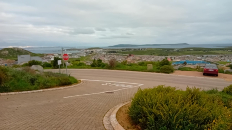 0 Bedroom Property for Sale in Hoogland Western Cape